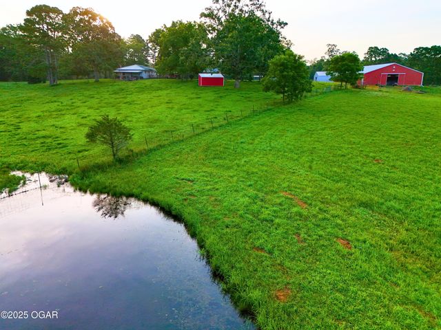 9418 State Rt D, Summersville, MO 65571