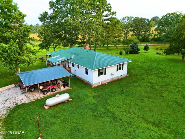 9418 State Rt D, Summersville, MO 65571