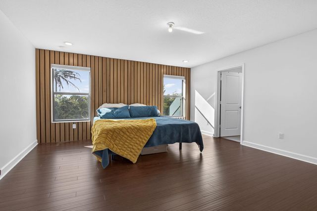 3179 Streng Lane, Royal Palm Beach, FL 33411