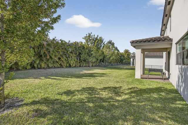 3179 Streng Lane, Royal Palm Beach, FL 33411