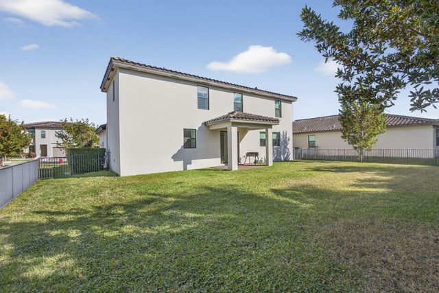 3179 Streng Lane, Royal Palm Beach, FL 33411