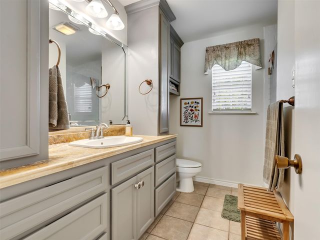 7202 Wetzel Road, Dickinson, TX 77539