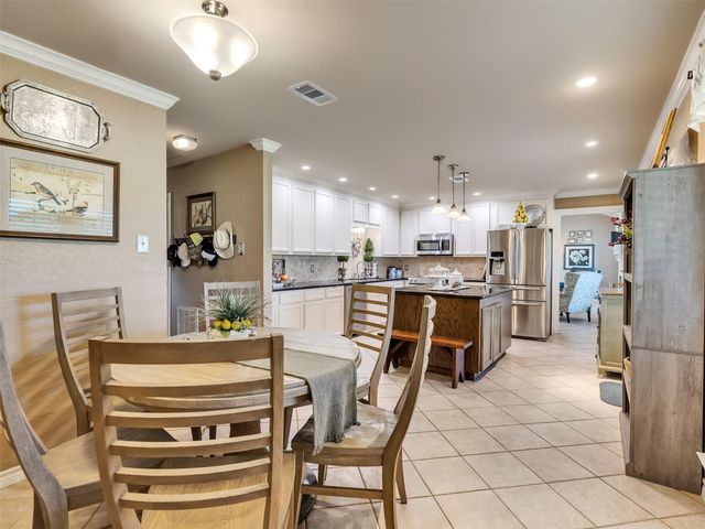 7202 Wetzel Road, Dickinson, TX 77539