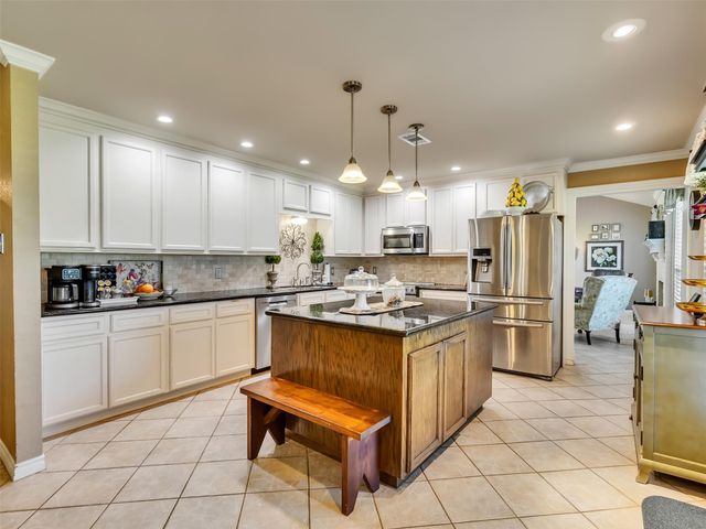 7202 Wetzel Road, Dickinson, TX 77539