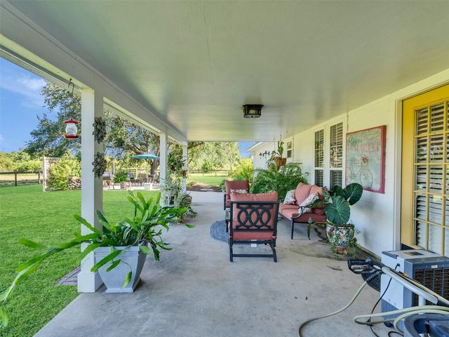 7202 Wetzel Road, Dickinson, TX 77539