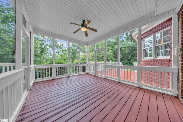 401 Rivercrest Drive, Taylors, SC 29687