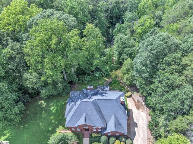 401 Rivercrest Drive, Taylors, SC 29687