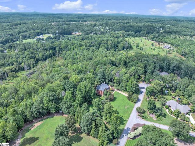 401 Rivercrest Drive, Taylors, SC 29687