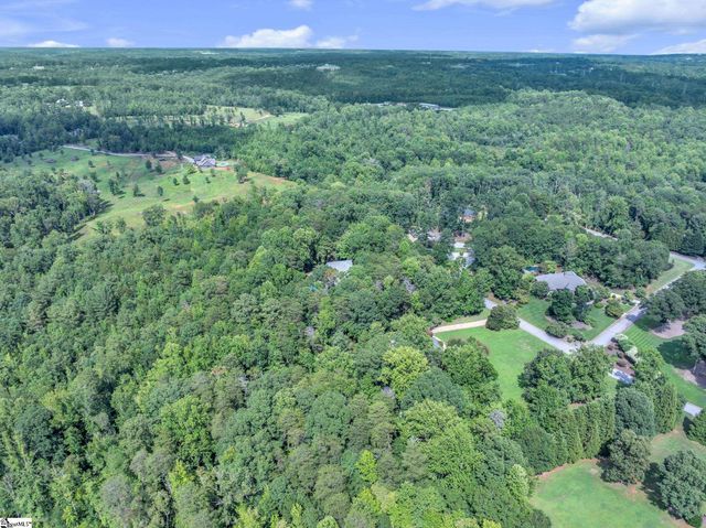 401 Rivercrest Drive, Taylors, SC 29687