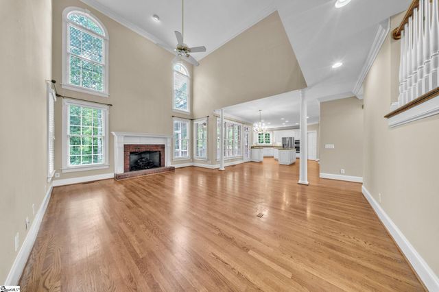 401 Rivercrest Drive, Taylors, SC 29687
