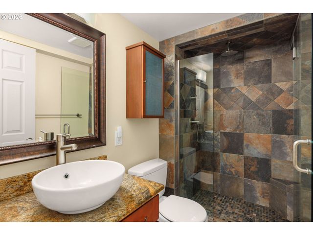 2021 Sw MAIN St 11, Portland, OR 97205