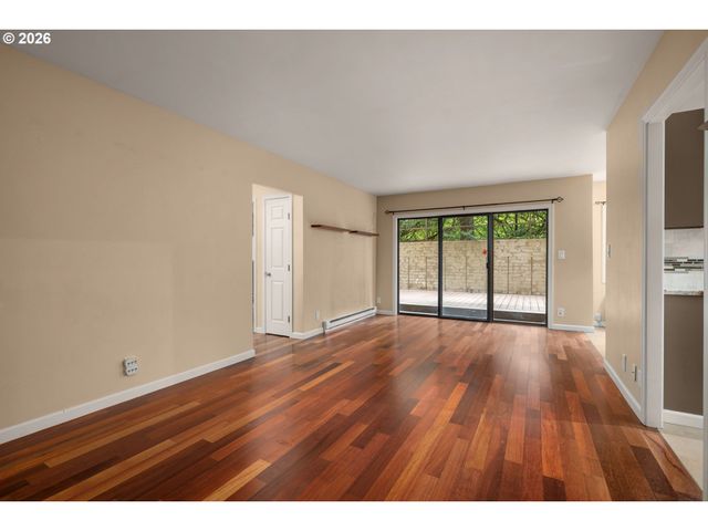 2021 Sw MAIN St 11, Portland, OR 97205