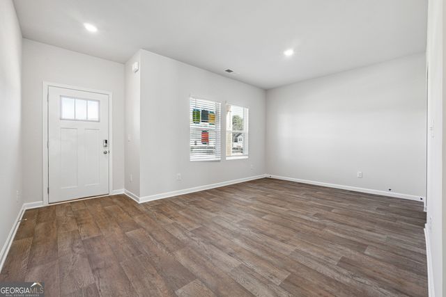 62 FAULKNER Circle, Social Circle, GA 30025