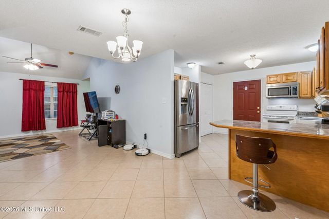 8204 Exchange Street, Gautier, MS 39553
