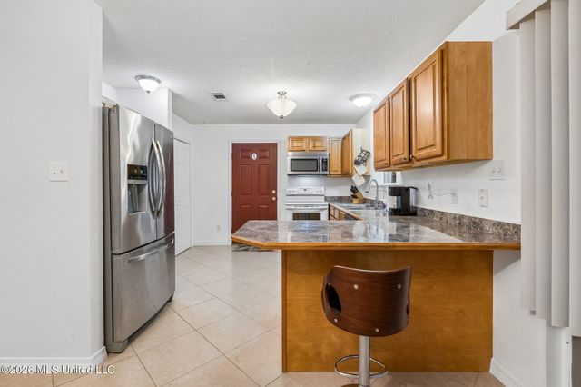8204 Exchange Street, Gautier, MS 39553