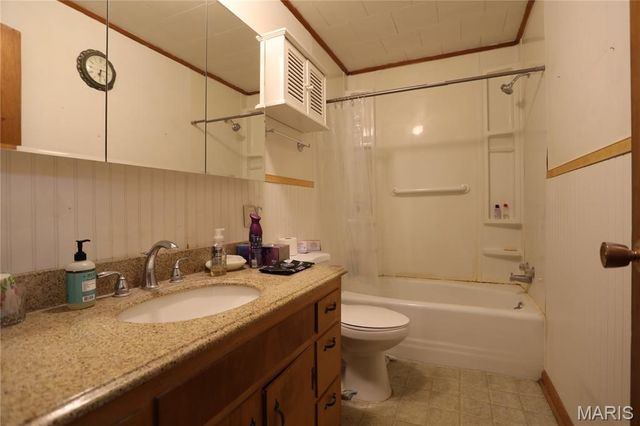 3841 County Road 441, Poplar Bluff, MO 63901