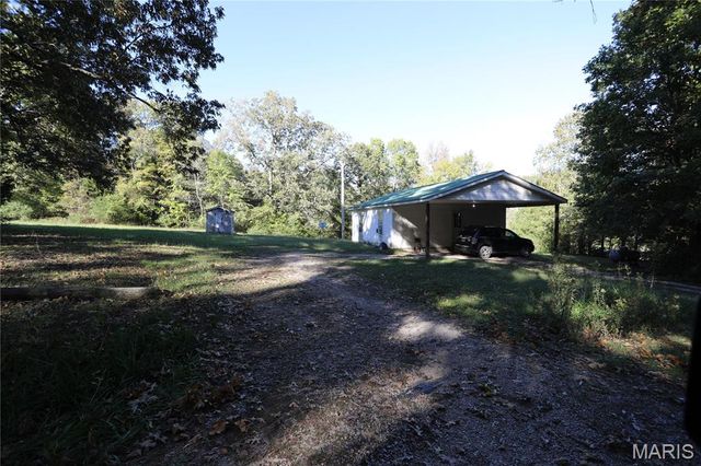3841 County Road 441, Poplar Bluff, MO 63901