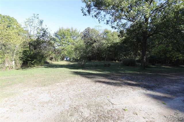 3841 County Road 441, Poplar Bluff, MO 63901