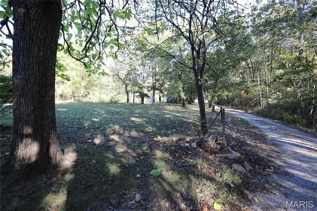 3841 County Road 441, Poplar Bluff, MO 63901