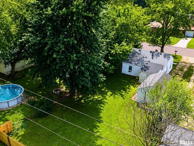 4924 N OGDEN Avenue, Peoria Heights, IL 61616