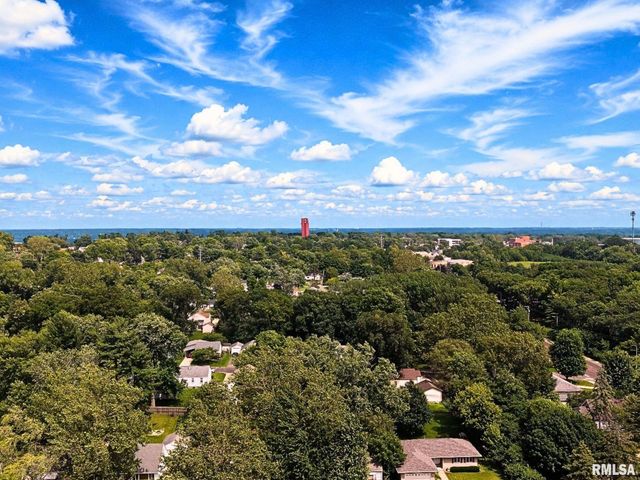 4924 N OGDEN Avenue, Peoria Heights, IL 61616