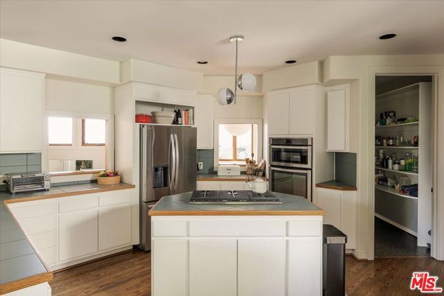 804 Mount Washington Drive, Los Angeles, CA 90065