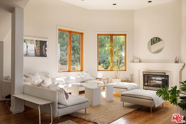 804 Mount Washington Drive, Los Angeles, CA 90065