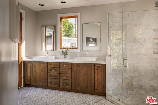 804 Mount Washington Drive, Los Angeles, CA 90065