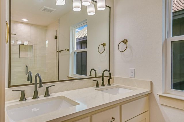 70 DEER RIDGE RD, Wimberley, TX 78676
