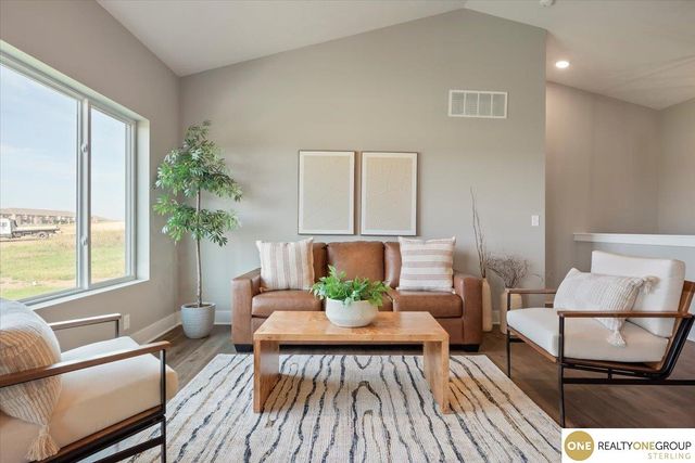 7621 Vera Drive, Lincoln, NE 68516