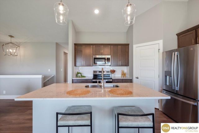 7621 Vera Drive, Lincoln, NE 68516