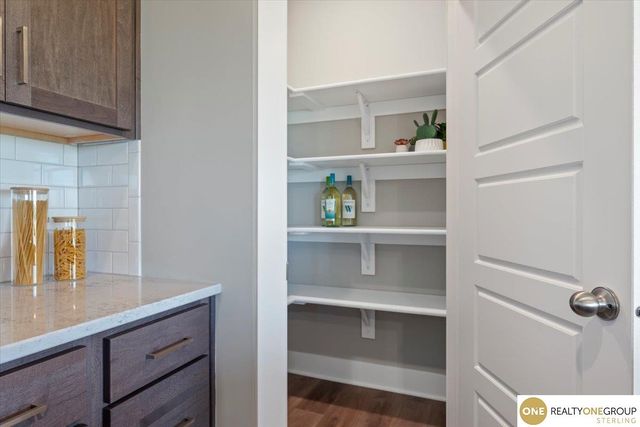 7621 Vera Drive, Lincoln, NE 68516