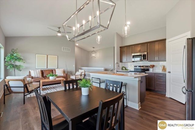 7621 Vera Drive, Lincoln, NE 68516