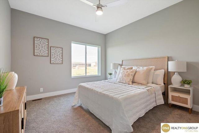 7621 Vera Drive, Lincoln, NE 68516