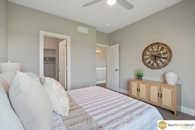 7621 Vera Drive, Lincoln, NE 68516