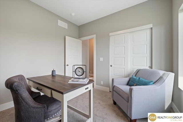 7621 Vera Drive, Lincoln, NE 68516