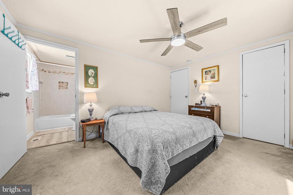 Image 15 of property listing at 30178 SHOREVIEW DR, Mechanicsville, MD 20659
