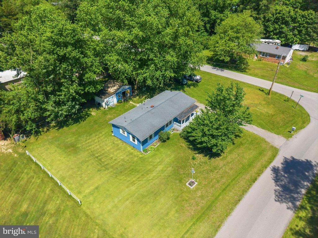 Image 41 of property listing at 30178 SHOREVIEW DR, Mechanicsville, MD 20659