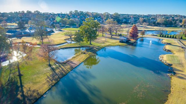 8209 Double Eagle Court, Ooltewah, TN 37363