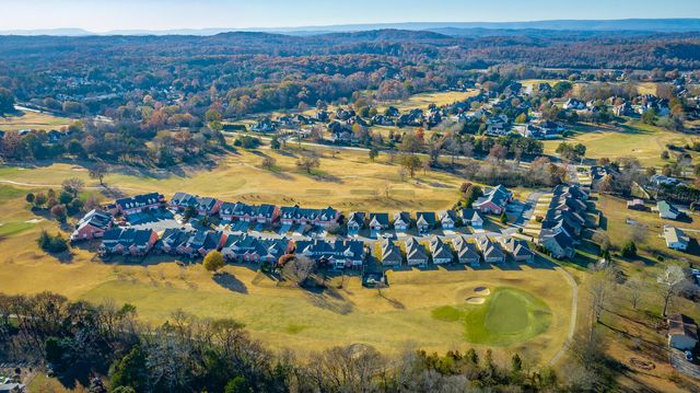 8209 Double Eagle Court, Ooltewah, TN 37363