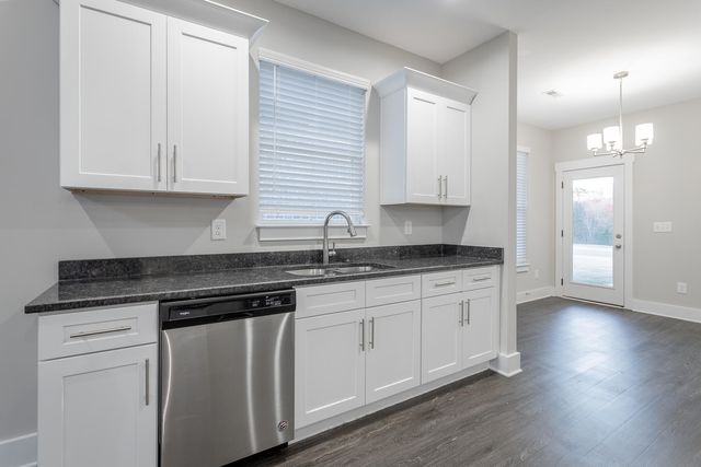 8209 Double Eagle Court, Ooltewah, TN 37363