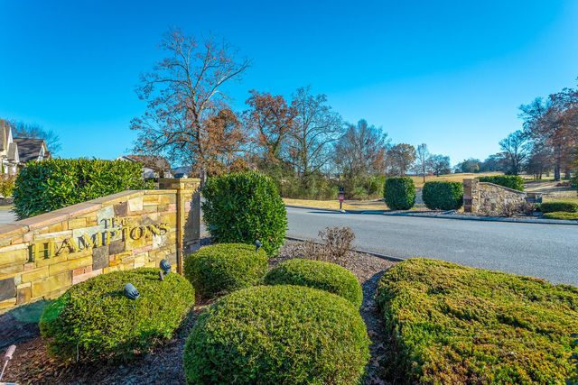 8209 Double Eagle Court, Ooltewah, TN 37363