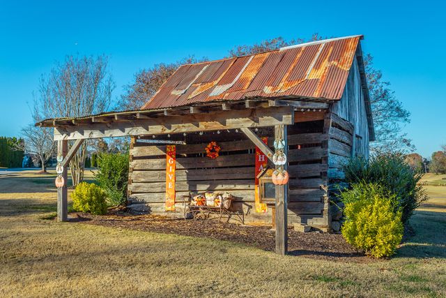 8209 Double Eagle Court, Ooltewah, TN 37363