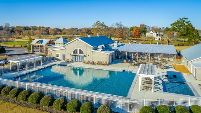 8209 Double Eagle Court, Ooltewah, TN 37363