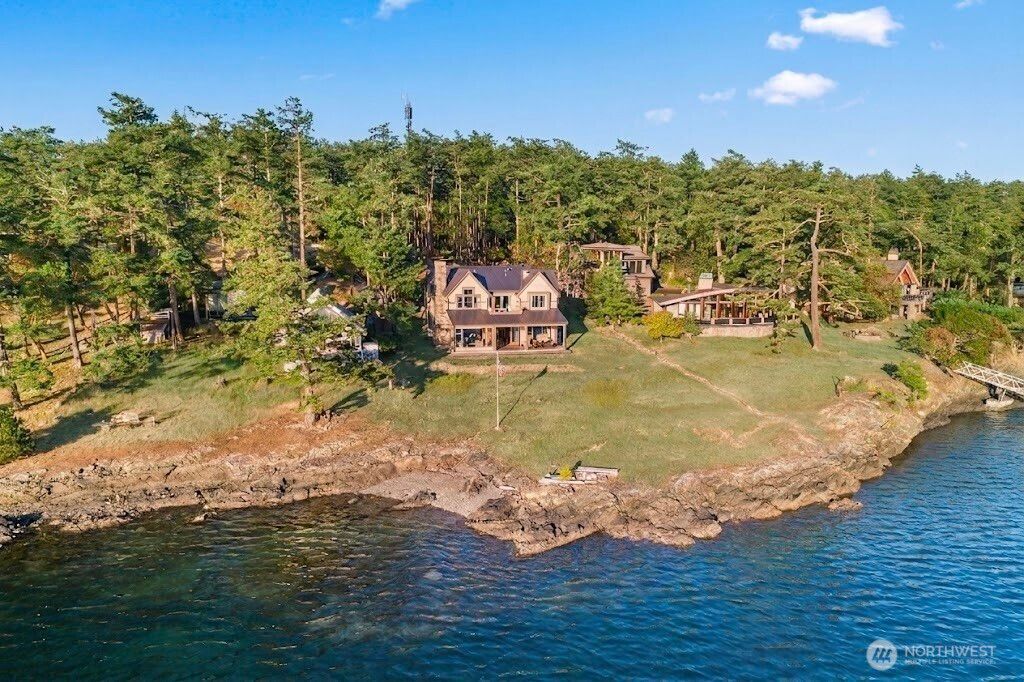 745 Cape Drive, Friday Harbor, WA 98250
