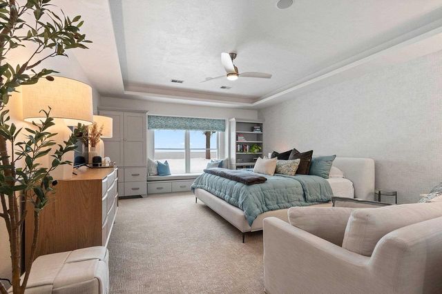 957 BRIGHTON DRIVE, Menasha, WI 54952