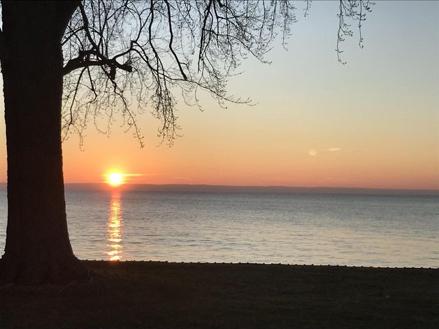 957 BRIGHTON DRIVE, Menasha, WI 54952