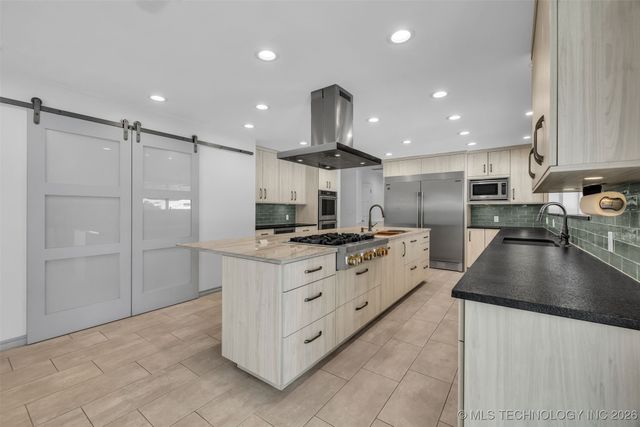 9417 S Gary Avenue, Tulsa, OK 74137