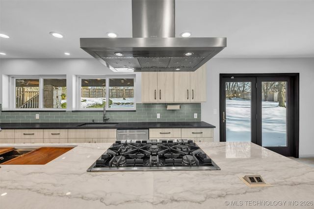 9417 S Gary Avenue, Tulsa, OK 74137