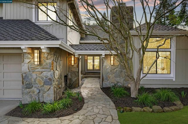 1219 Whispering Oaks Dr, Danville, CA 94506